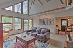 Sun Mountain Chalet