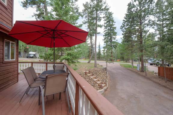 Sun Mountain Chalet