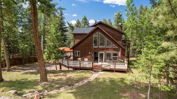 Sun Mountain Chalet